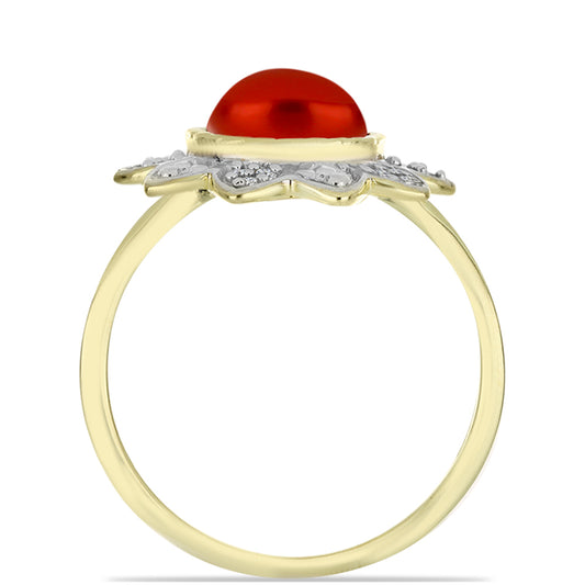 Anillo de Plata Bañada en Oro con Perla roja de río y Topacio Blanco