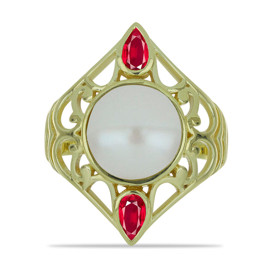 Anillo de Plata Bañada en Oro con Perla de Agua Dulce y Rubí de Madagascar