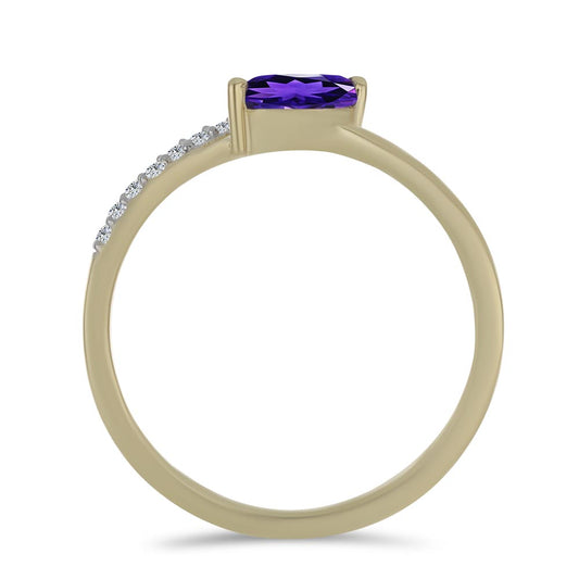 Anillo de Plata Bañada en Oro con Amatista de Marruecos y Topacio Blanco