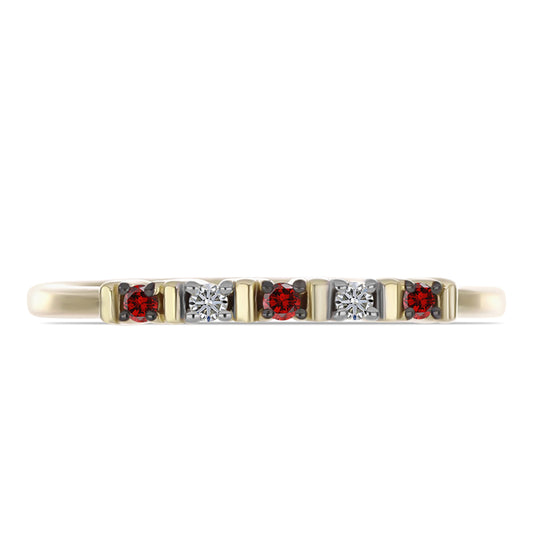 Anillo de Plata Bañada en Oro con Diamante Rojo y Diamante blanco