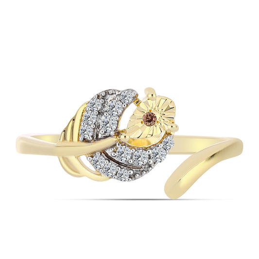 Anillo de Plata Bañada en Oro con Diamante Cognac y Topacio Blanco