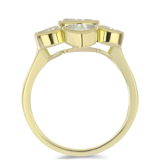 Anillo de Plata Bañada en Oro con Madreperla