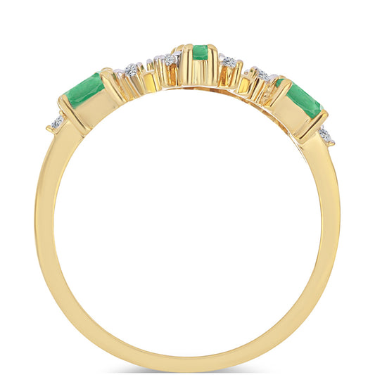 Anillo de Plata Bañada en Oro con Esmeralda de Brasil y Zircón Blanco
