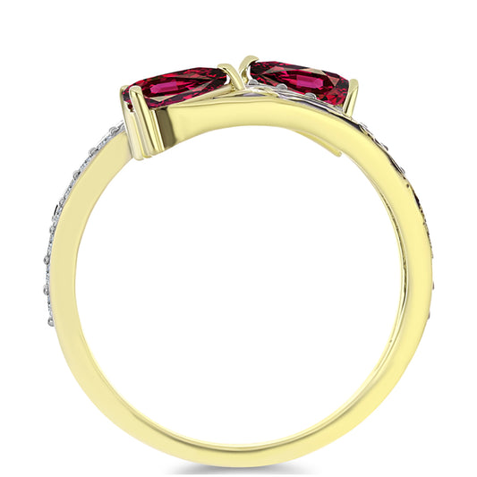 Anillo de Plata Bañada en Oro con Granate Rodolita y Topacio Blanco