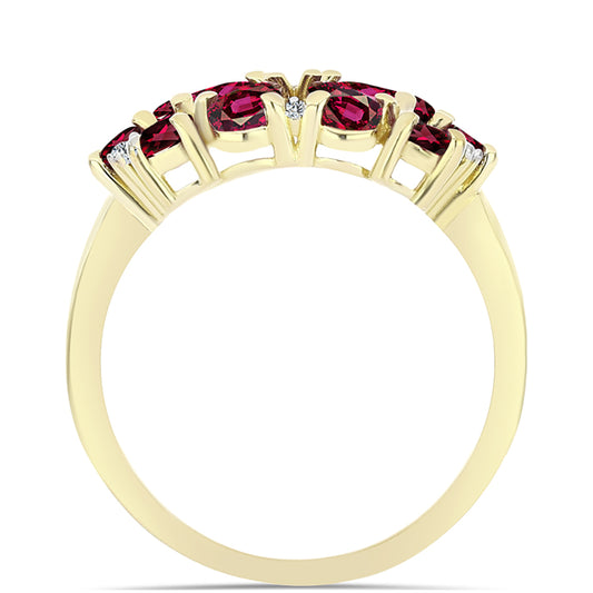 Anillo de Plata Bañada en Oro con Granate Rodolita y Topacio Blanco