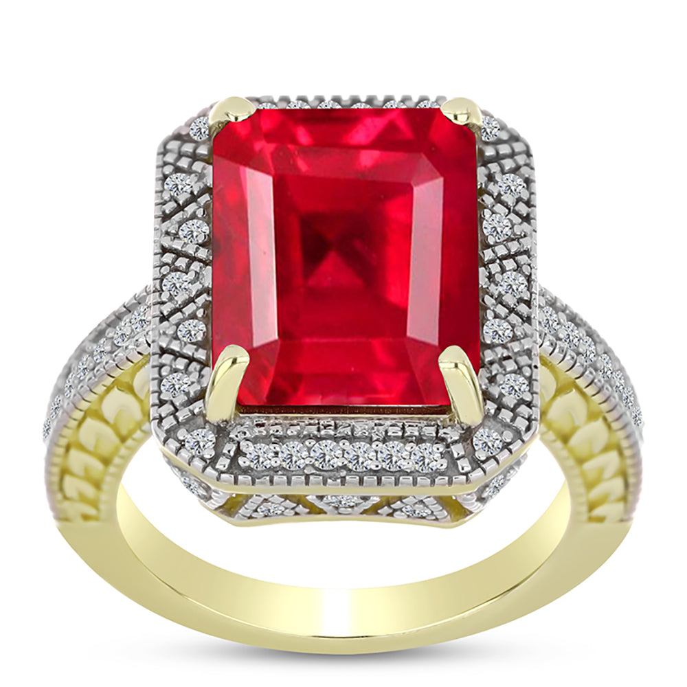 Anillo de Plata Bañada en Oro con Ágata Roja y Topacio Blanco