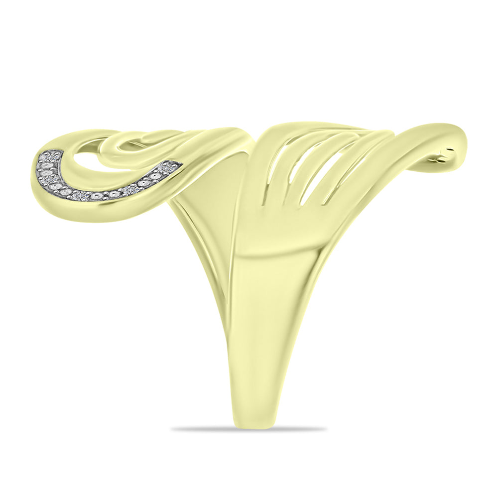 Anillo de Plata Bañada en Oro con Diamante blanco 8 