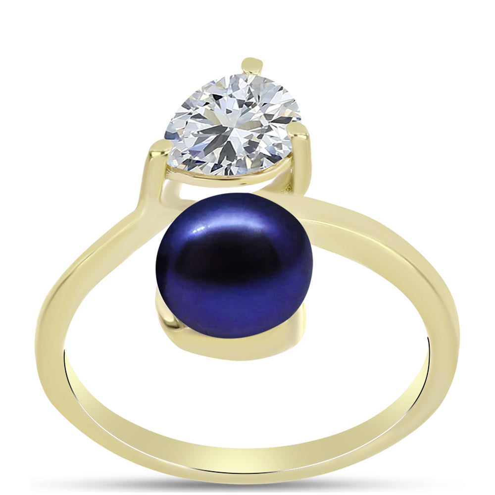 Anillo de Plata Bañada en Oro con Perla Negra de Agua dulce y Topacio Blanco