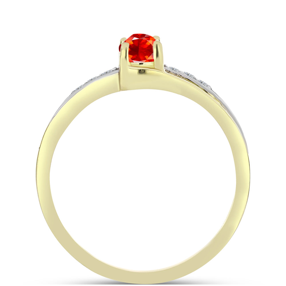 Anillo de Plata Bañada en Oro con Ópalo de Fuego de Lega Dembi y Topacio Blanco
