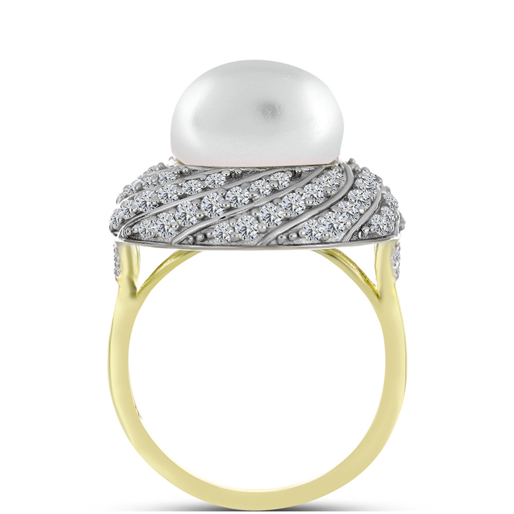 Anillo de Plata Bañada en Oro con Perla de Agua Dulce y Topacio Blanco
