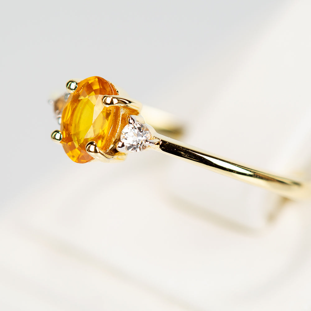 Anillo de Plata Bañada en Oro con Zafiro Amarillo Rosebery y Topacio Blanco 3 