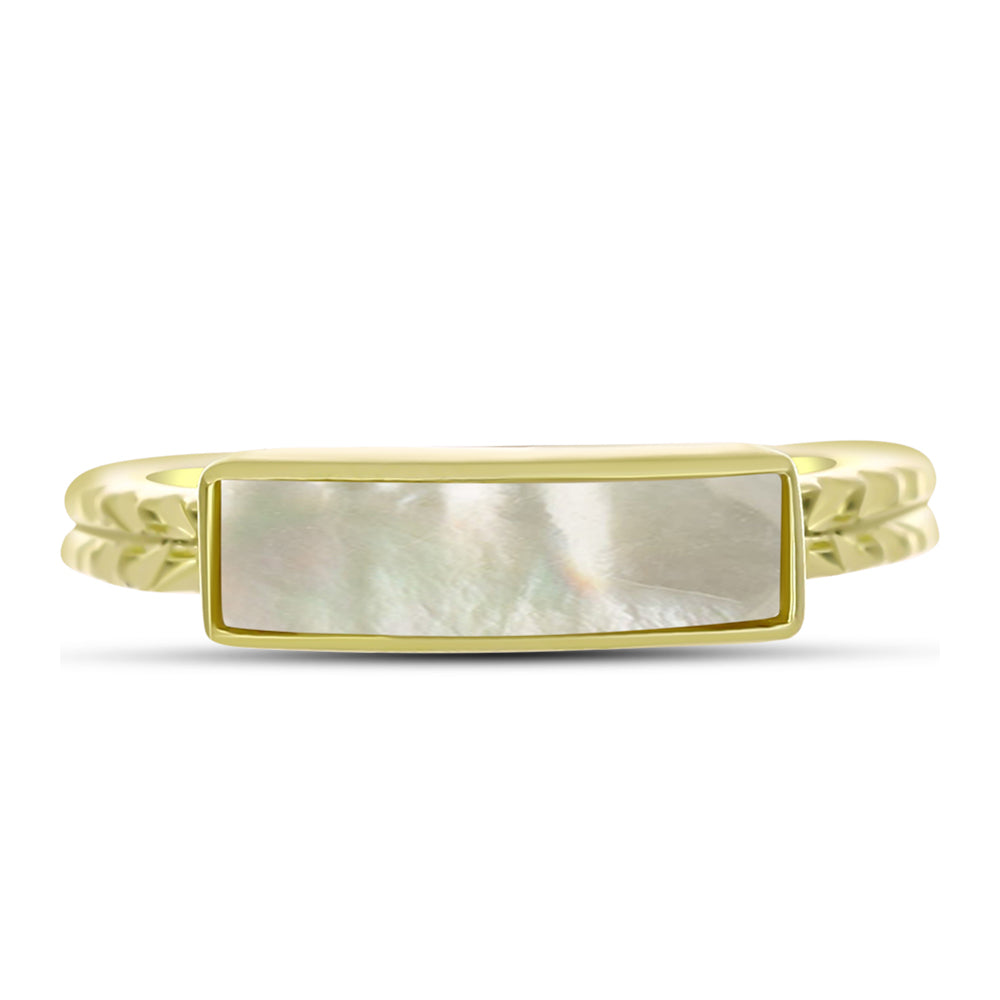 Anillo de Plata Bañada en Oro con Madreperla