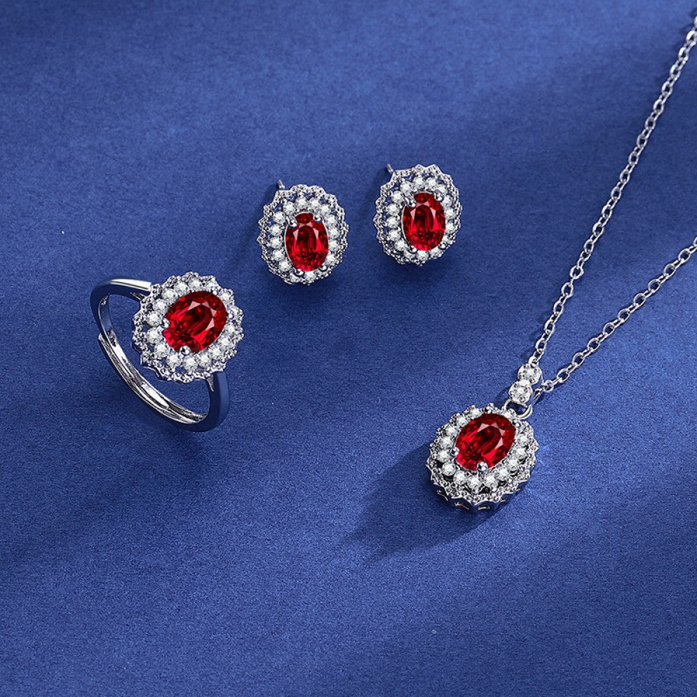 Conjunto de Aleación Bañado en Oro con Cristal Emporia® Rojo y Cristal Emporia® Blanco ( Collar +Pendientes +Anillo ) 1 