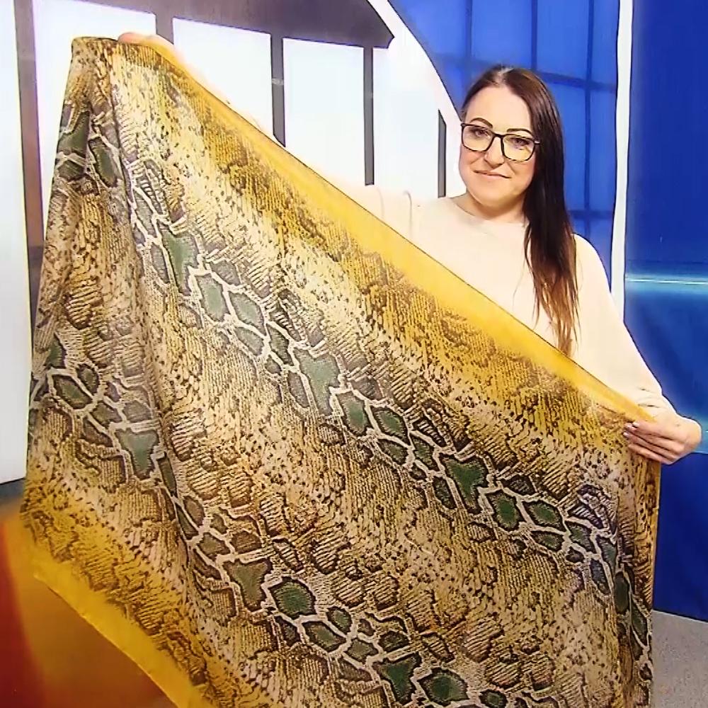 Bufanda amarilla con estampado de serpientes, 90 cm x 190 cm 3 