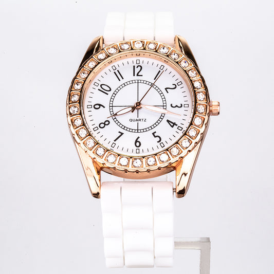 Reloj de Pulsera para Mujer con Correa de Silicona Blanca y Esfera en Tono Oro Rosa