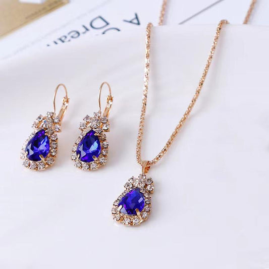 Conjunto de Aleación Bañado en Oro con Cristal Emporia® Azul ( Collar +Pendientes +Colgante )